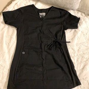 Wonder Work Maternity Scrub Top